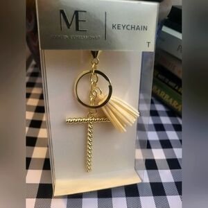 MODERN IMPRESSIONS "T" BAGCHARM KEYCHAIN